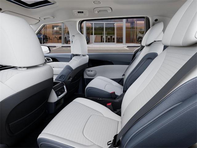 new 2026 Kia Carnival Hybrid car, priced at $52,051