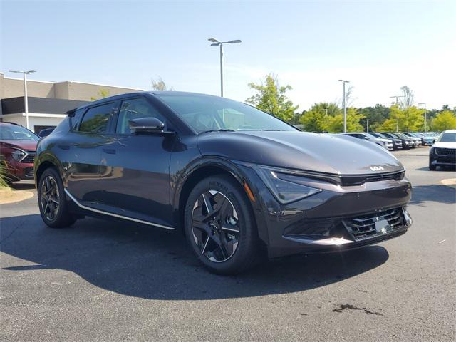 new 2025 Kia EV6 car, priced at $46,958