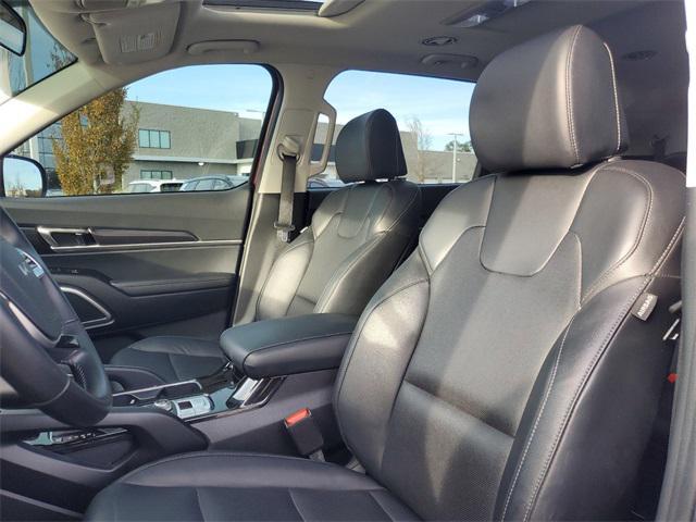 used 2023 Kia Telluride car, priced at $32,885