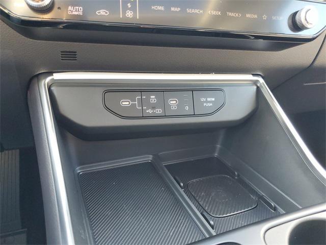 new 2026 Kia Carnival Hybrid car, priced at $52,521