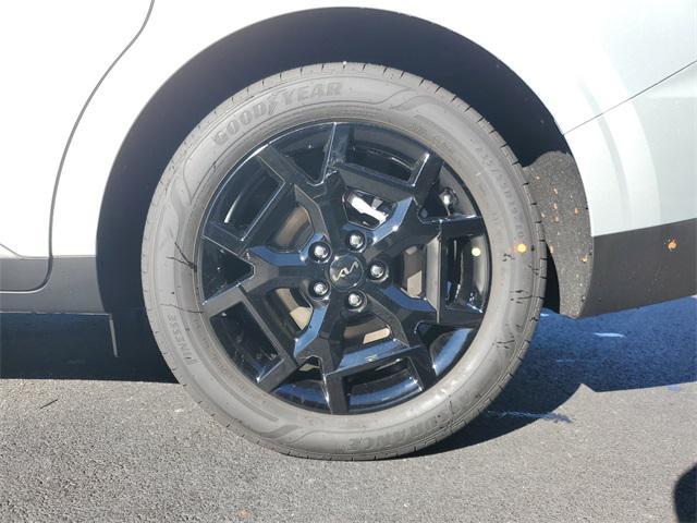 new 2026 Kia Carnival Hybrid car, priced at $52,521