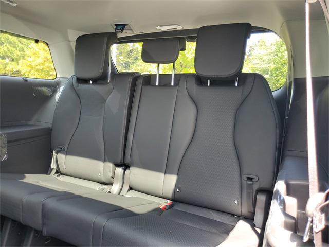 new 2026 Kia Carnival Hybrid car, priced at $52,521