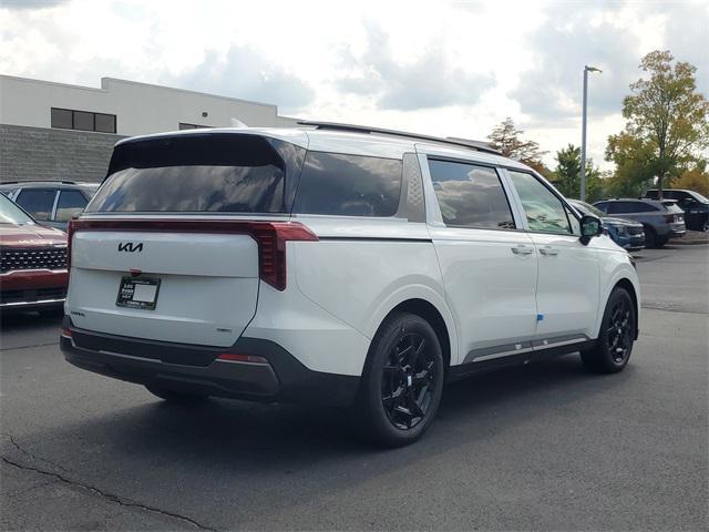 new 2026 Kia Carnival Hybrid car, priced at $52,521