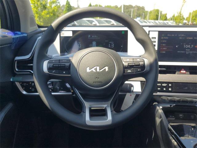 new 2025 Kia Sportage Hybrid car, priced at $30,233