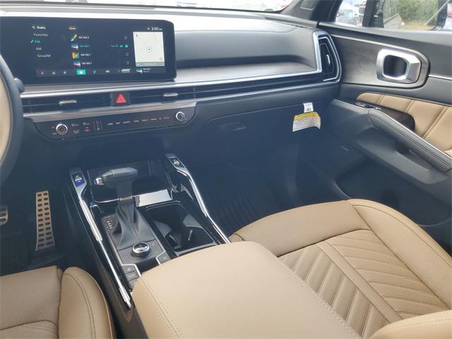 new 2025 Kia Sorento car, priced at $43,985