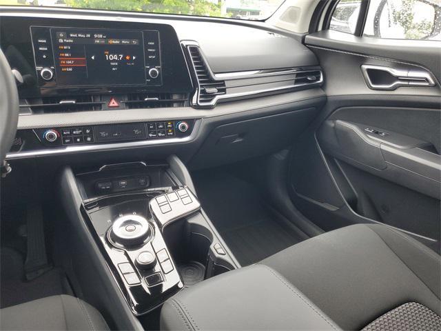 new 2025 Kia Sportage Hybrid car, priced at $32,022