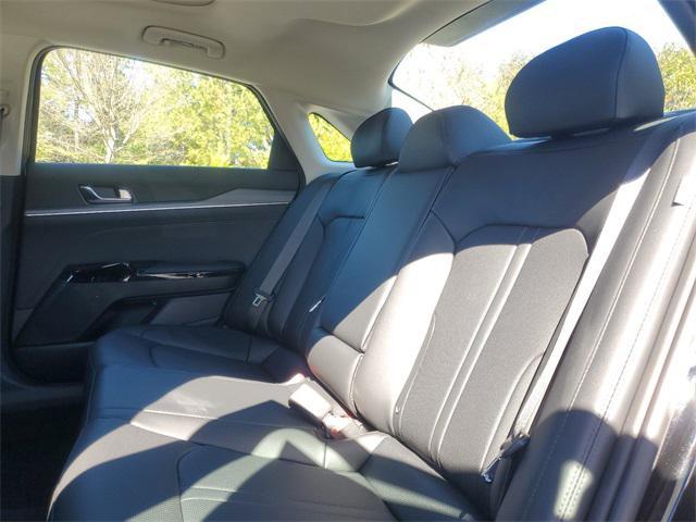 new 2025 Kia K5 car, priced at $33,147