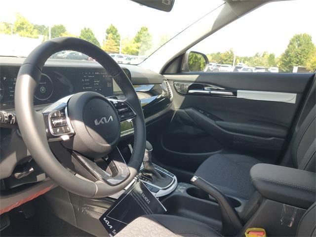 new 2025 Kia Seltos car, priced at $28,067