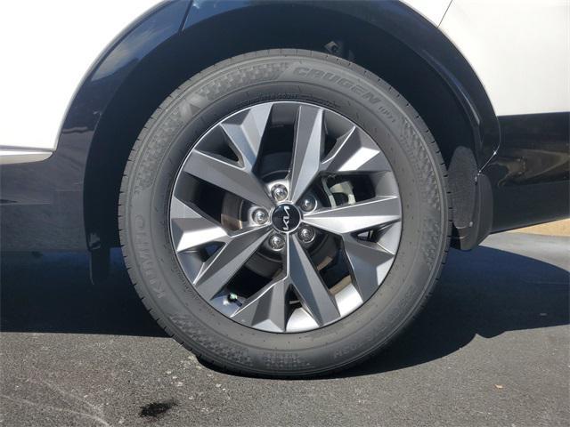 new 2025 Kia Sportage car, priced at $31,721