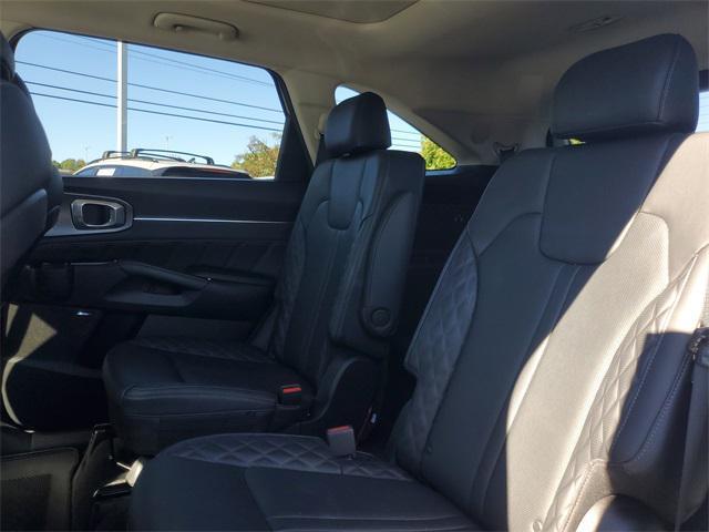 used 2022 Kia Sorento car, priced at $29,485