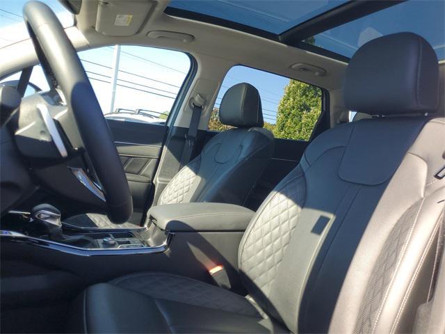used 2022 Kia Sorento car, priced at $29,485