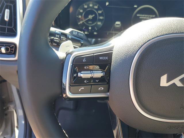 used 2022 Kia Sorento car, priced at $29,485