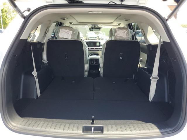 new 2025 Kia Sorento car, priced at $39,864