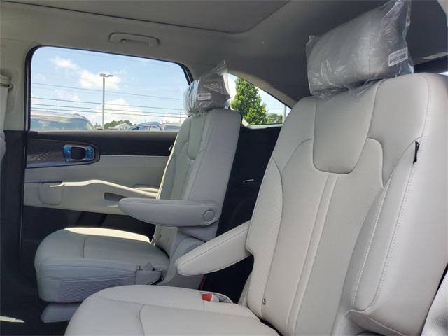 new 2025 Kia Sorento car, priced at $39,864