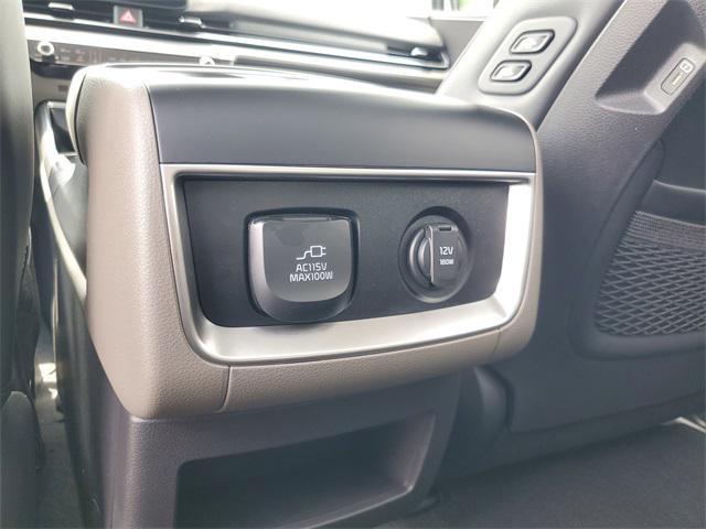 new 2025 Kia Carnival Hybrid car, priced at $48,235