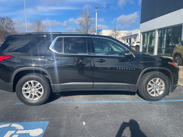 used 2020 Chevrolet Traverse car, priced at $23,990