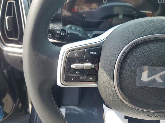 new 2025 Kia Sorento car, priced at $37,613