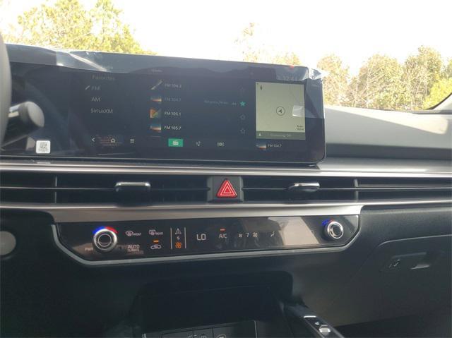 new 2025 Kia Sorento car, priced at $37,613
