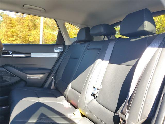 new 2026 Kia Seltos car, priced at $27,768
