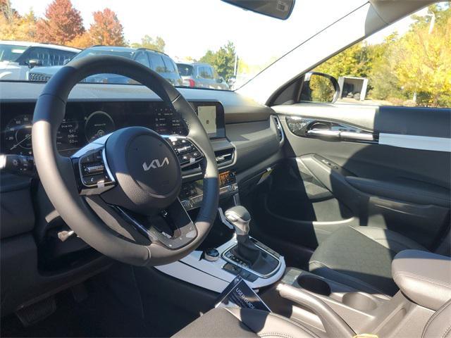 new 2026 Kia Seltos car, priced at $27,768