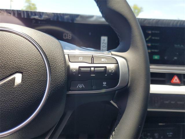 new 2025 Kia K5 car, priced at $28,421