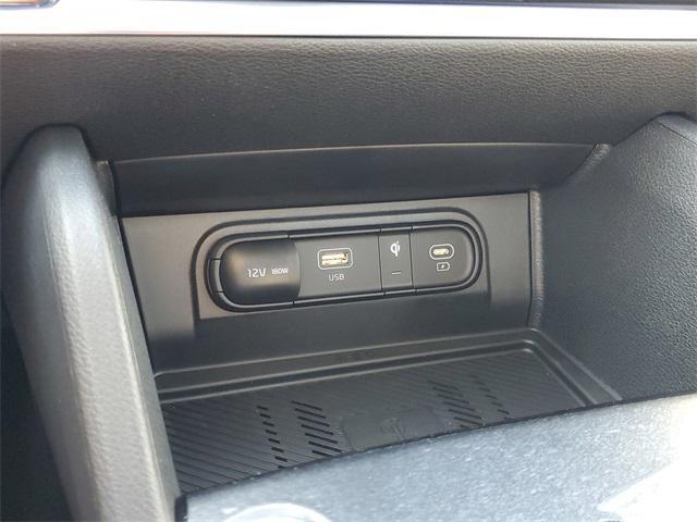 new 2025 Kia Sportage car, priced at $35,829