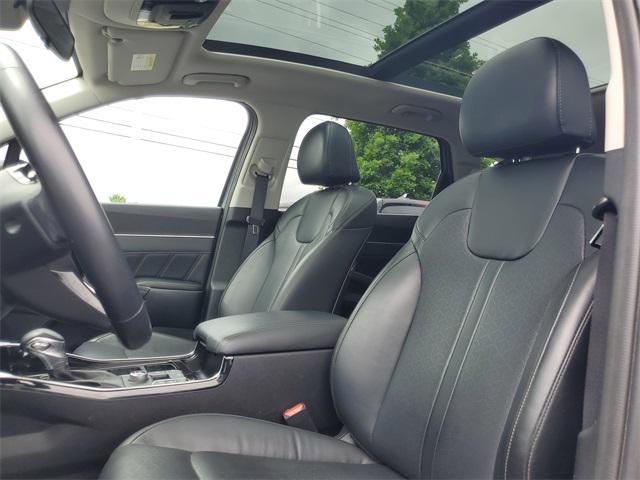 used 2021 Kia Sorento car, priced at $22,988