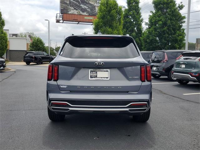 used 2021 Kia Sorento car, priced at $22,988