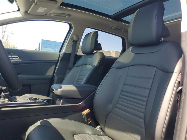 new 2025 Kia Sportage car, priced at $35,829
