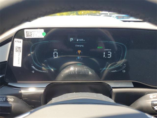 new 2025 Kia Niro car, priced at $35,397