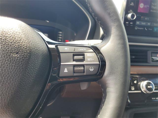 used 2025 Honda Pilot car, priced at $47,990