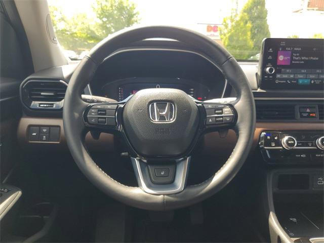 used 2025 Honda Pilot car, priced at $47,990