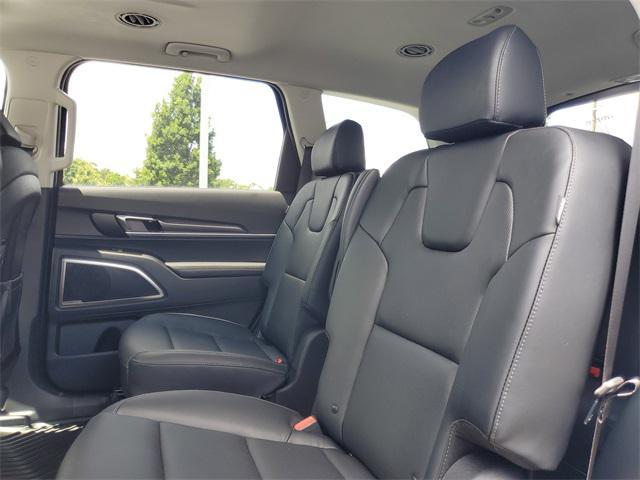 new 2025 Kia Telluride car, priced at $42,588