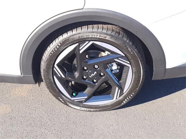 new 2025 Kia K4 car, priced at $24,814