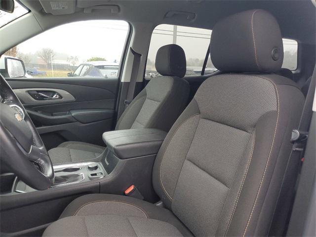 used 2021 Chevrolet Traverse car, priced at $23,988