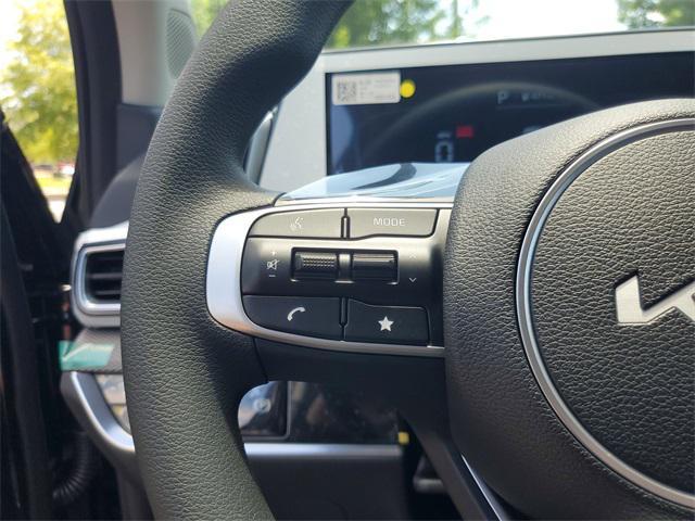 new 2025 Kia Sportage Hybrid car, priced at $28,676