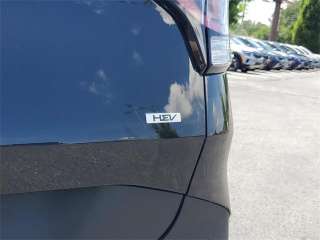 new 2025 Kia Sportage Hybrid car, priced at $28,676