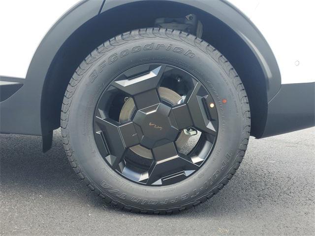 new 2026 Kia Sportage car, priced at $39,672
