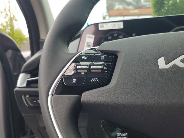 new 2025 Kia Niro EV car, priced at $39,112