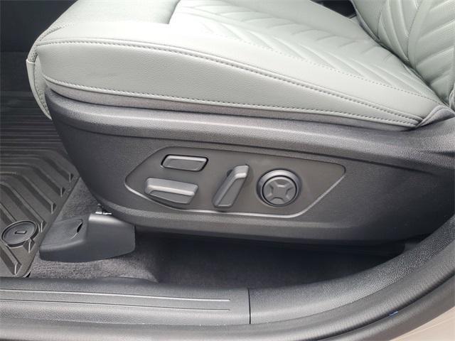 new 2025 Kia Sorento car, priced at $47,400