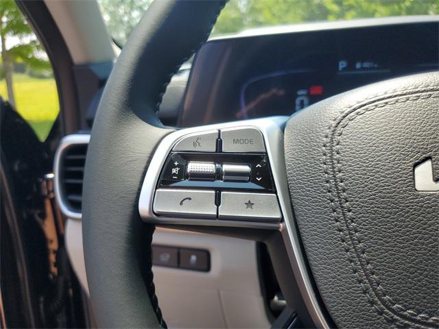 new 2025 Kia Telluride car, priced at $43,674