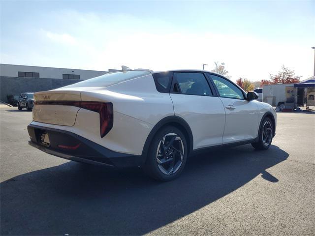 new 2025 Kia K4 car, priced at $25,214