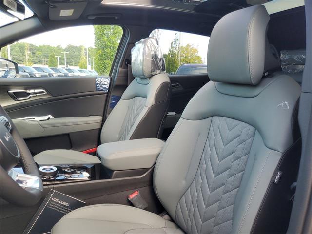 new 2025 Kia Sportage car, priced at $45,756
