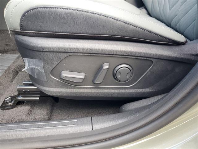 new 2025 Kia Sportage car, priced at $45,756