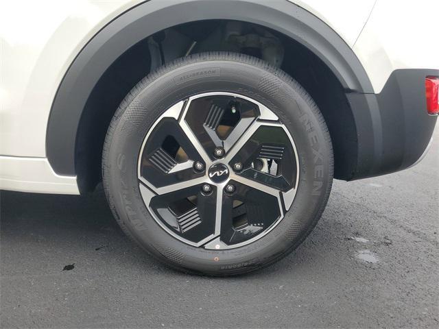 new 2025 Kia Niro car, priced at $27,507