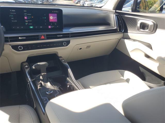 new 2025 Kia Sorento car, priced at $35,757