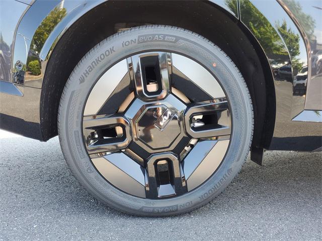 new 2026 Kia EV9 car, priced at $70,775