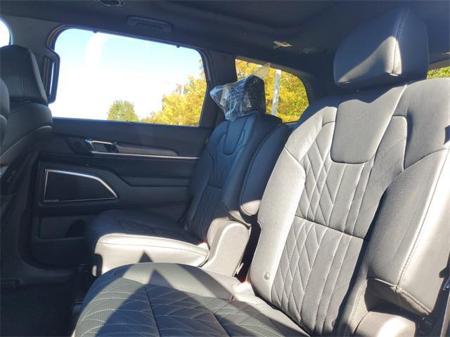 new 2025 Kia Telluride car, priced at $49,566