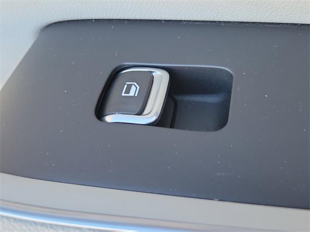 used 2024 Kia Sorento car, priced at $32,990