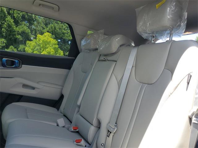new 2025 Kia Sorento car, priced at $34,704